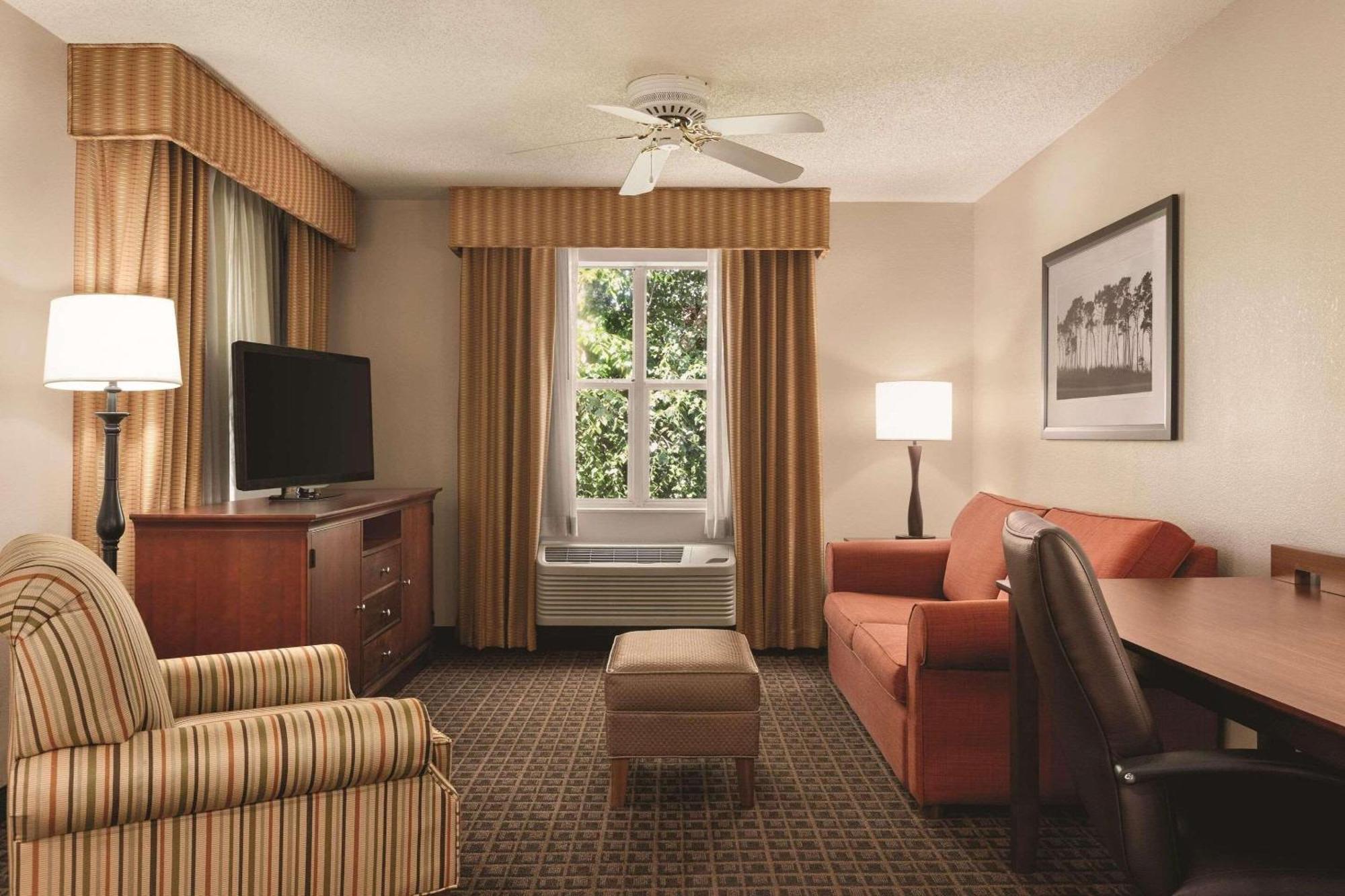 Country Inn & Suites By Radisson, Lawrenceville, Ga מראה חיצוני תמונה